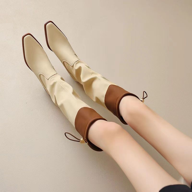 Women'S Fashion Trends 2025 - Damasco dedo do pé quadrado botas