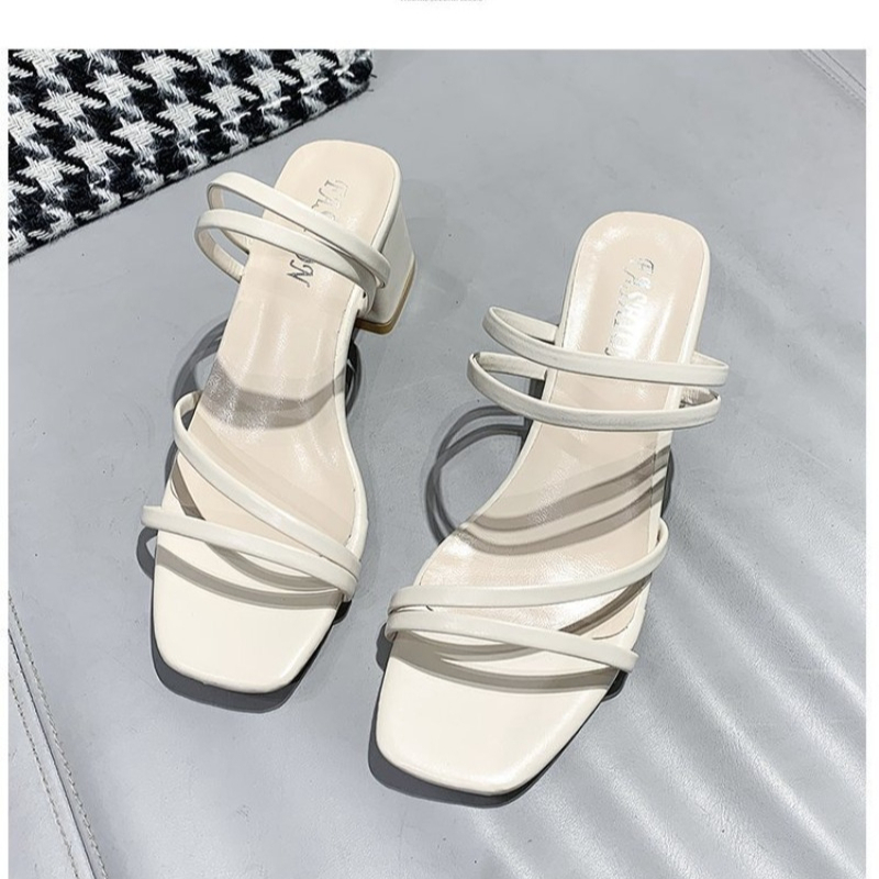 Sandálias de Salto Grosso Plus - Women Fashion Online avaliação e preço