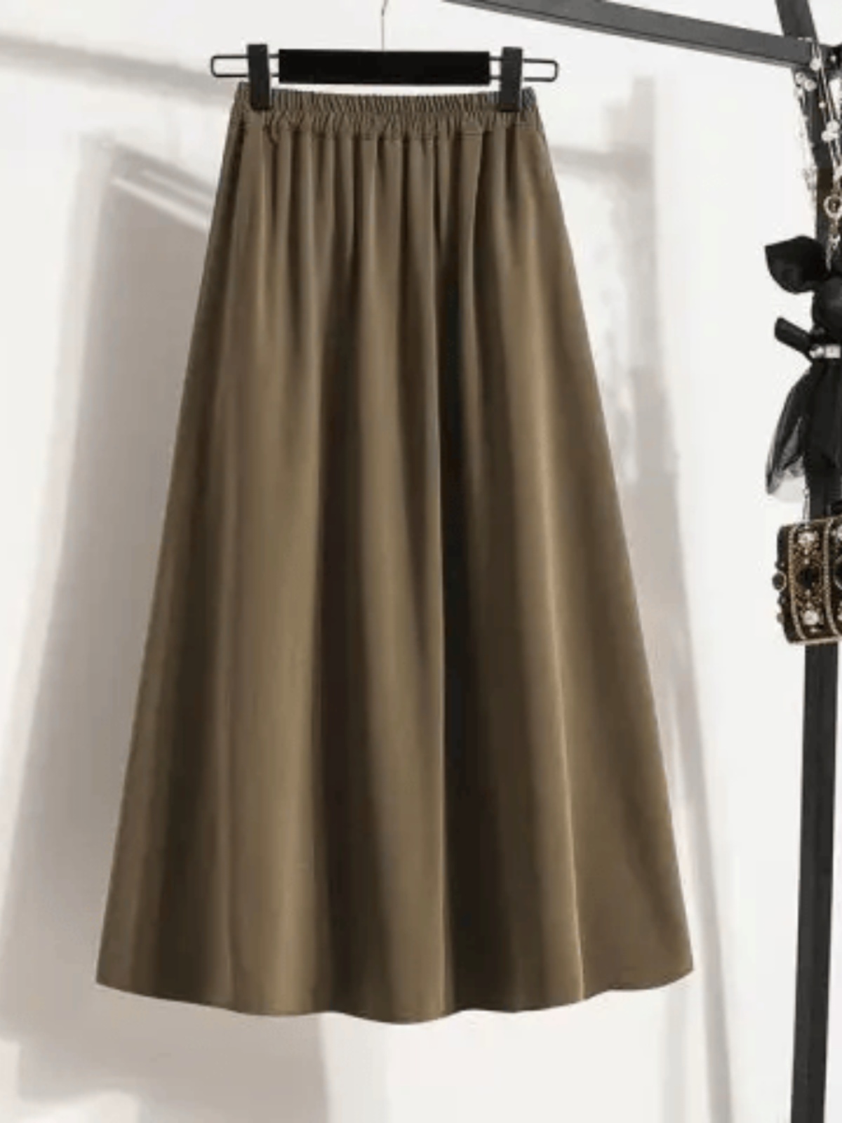 Saia Midi Plus Size Feminina d - A-Line Skirt Midi avaliação e preço