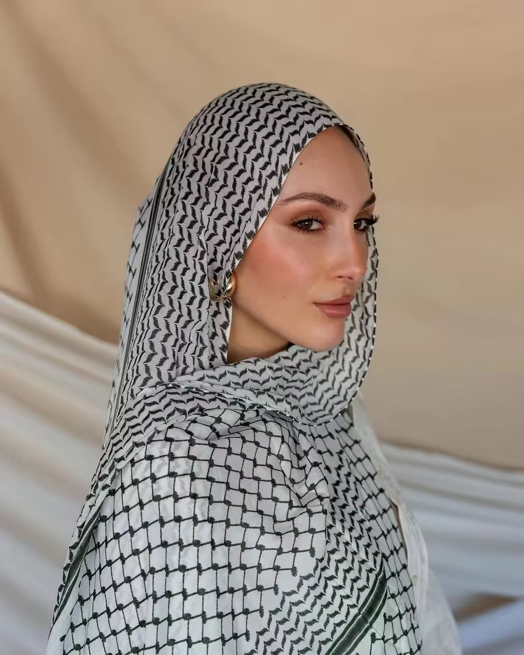 Lenço Chiffon Árabe Impresso p - Women Fashion Uae avaliação e preço